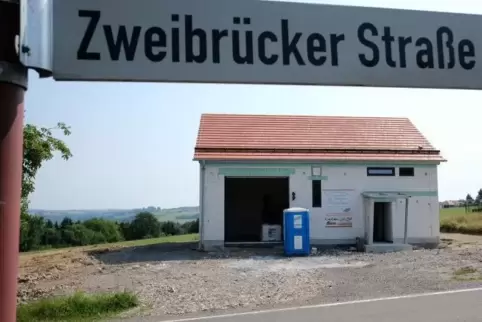 Inzwischen besenrein und bezugsfertig: das neue Feuerwehr-Gerätehaus in Schmitshausen.