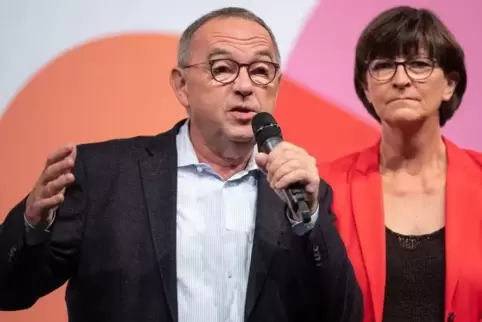  Norbert Walter-Borjans und und Saskia Esken. 