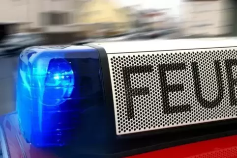 Nächtlicher Einsatz auf der Bahnstrecke Deidesheim-Wachenheim. 