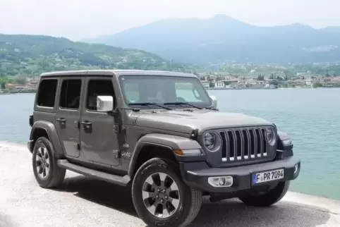 Der 4,88 Meter lange Jeep Wrangler Unlimited mit vier Türen.