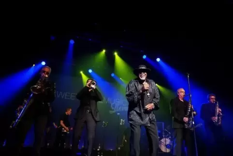 Legenden wie Ray Charles leben musikalisch wieder auf.