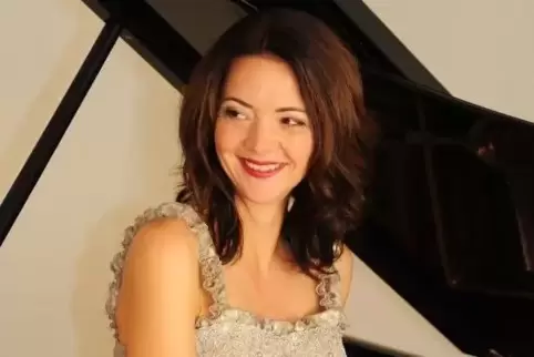 Verena Börsch spielt Bach, Brahms und Bartók.