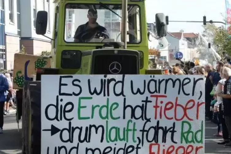 Bei etlichen Zugnummern ein Thema, so auch bei der Landjugend Kirrweiler: der Klimawandel.