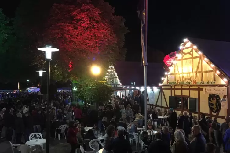 20191014_deutsches_weinlesefest_abschlussfeuerwerk_09_MEHN.jpg