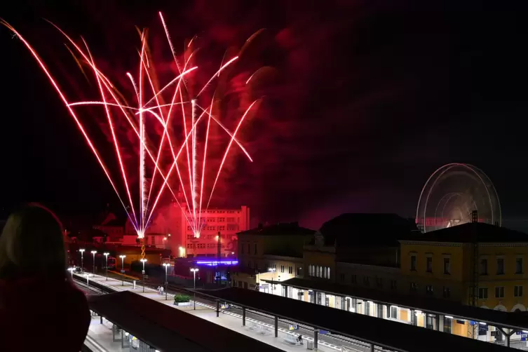 20191014_deutsches_weinlesefest_abschlussfeuerwerk_06_MEHN.jpg
