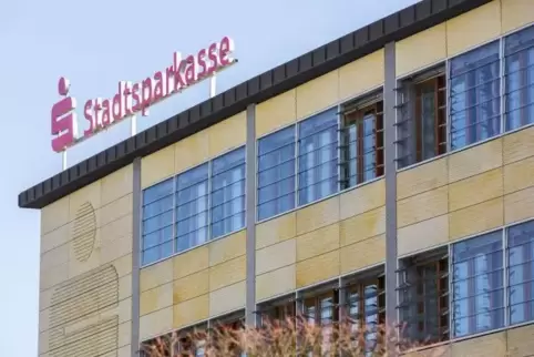 Die Hauptgeschäftsstelle der Stadtsparkasse am Stiftsplatz.