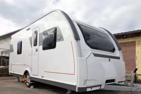 Ein Wohnwagen wurde vom Gelände einer Wohnmobill-Firma in Minderslachen gestohlen. 