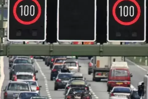 Durch die gestaffelten Ferientermine sollen die schlimmsten Staus auf den Autobahnen verhindert werden.