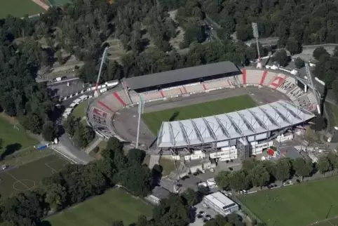 Der Neubau des Wildparkstadions erregt auch weiterhin die Gemüter bei Stadt und KSC.