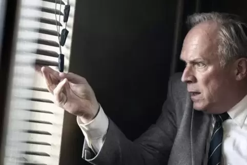 Murot hat Angst: Ulrich Tukur in „Tatort: Angriffe auf Wache 08“. Die Folge lief bereits beim Filmfestival Ludwigshafen, morgen 