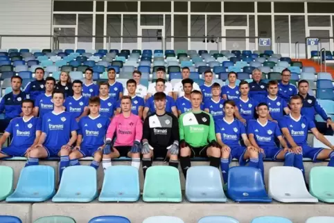 Der U19-Regionalligakader des FK Pirmasens.