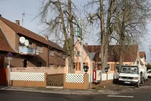 Seit Mitte Februar eröffnet: die Spielhalle in der Bahnhofstraße in Lingenfeld.