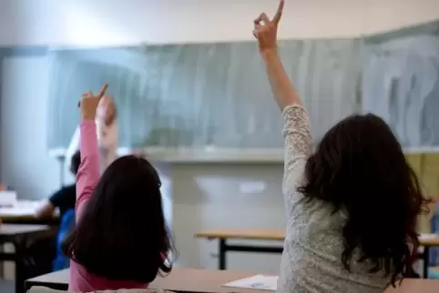 Die Opposition im Mainzer Landtag bemängelt die Qualität des rheinland-pfälzischen Schulunterrichtes.