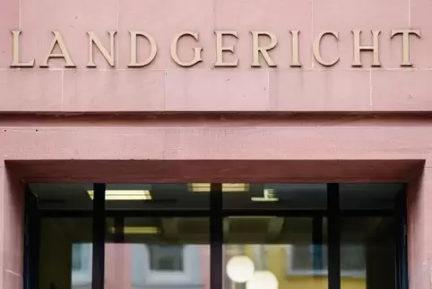 Am Freitag fällt das Landgericht Frankenthal das Urteil über die wegen Baby-Misshandlung angeklagten Eltern.