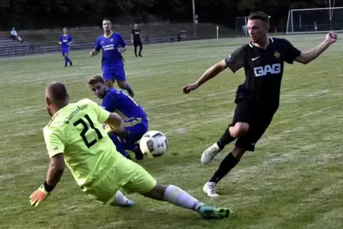 An Torhüter Dennis Stockmann hat es nicht gelegen, dass der SC seine letzten drei Spiele verloren hat. Der erfahrene Keeper stär