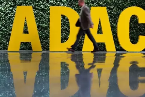 Der ADAC ist neuerdings versicherungssteuerpflichtig: 33 Millionen Euro muss der Automobilclub nun jedes Jahr an den Fiskus abfü