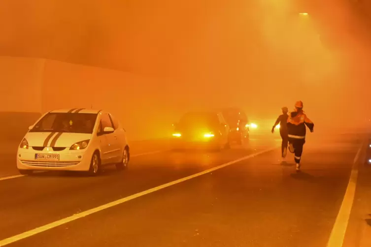 Tunneluebung_annweiler__3_.JPG