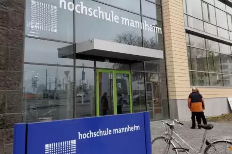 An der Kapazitätsgrenze : die Hochschule Mannheim.