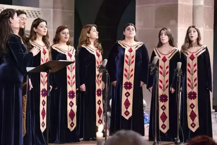 Aus Armenien: Geghard-Ensemble.