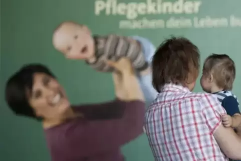 5000 Kinder leben in Rheinland-Pfalz in Pflegefamilien.