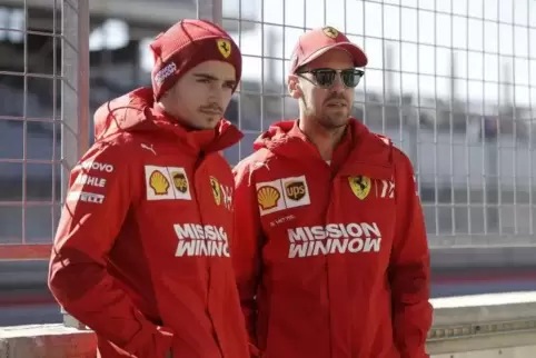 Charles Leclerc (links) und Sebastian Vettel, das brisante Fahrerduo bei Ferrari.