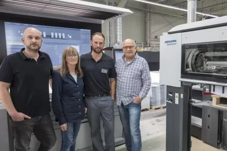 Die Firma Kerker Druck produziert auf 1000 Quadratmetern im IG Nord alles, was man sich an Druckerzeugnissen vorstellen kann. Im
