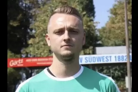 Der starke Rückhalt des Fußball-Bezirksligisten SV Südwest Ludwigshafen: Frederik Tilger-Kuhn.