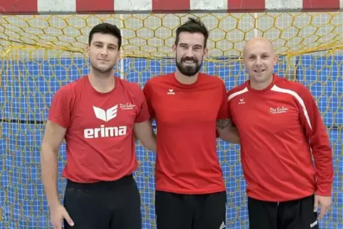 Drei Mann – ein Ziel: Martin Tomovski, Torwarttrainer Kevin Klier und Neuzugang Gorazd Skof (von links).