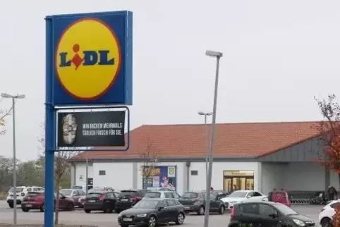 Die Post richtet bei Lidl einen DHL Paketshop ein.