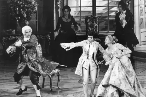 Ihre berühmteste Partie: Brigitte Fassbaender in der Hosenrolle des Octavian in „Der Rosenkavalier“, hier 1972 mit Karl Ridderbu