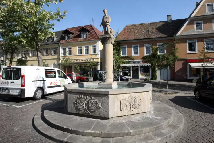 koenigsplatz_speyer_lenz_-_Kopie.JPG