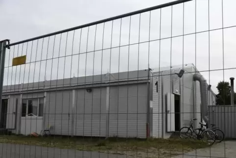Als die Notunterkünfte auf dem Festplatz noch in Betrieb waren, gab es nach dem Eindruck der Pfarrer auch mehr Bedarf an Hilfe f
