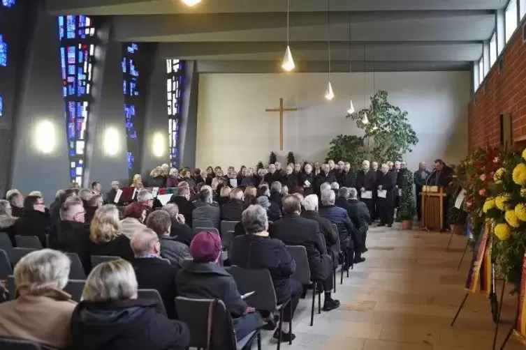 Ansprache von Clemens Körner in der Trauerhalle.