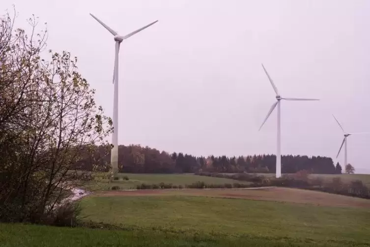 Drei Windräder gibt es schon auf Welchweilerer Gemarkung, vier weitere will das Unternehmen Juwi dort noch aufstellen.