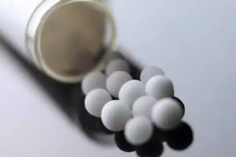 Umstritten: Globuli, wie sie in der Homöopathie eingesetzt werden.