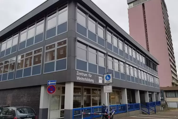 Das Zentrum f&uuml;r Weiterbildung am Hauptbahnhof.