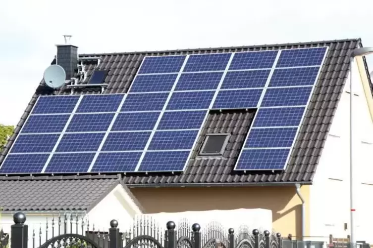 Das Kataster gibt Auskunft, auf welchen Dächern sich Solar- oder Photovoltaikanlagen lohnen.