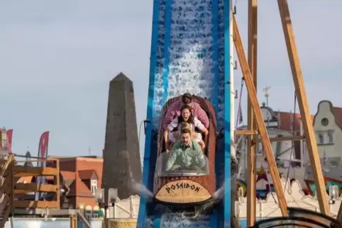 Spaß auf der Wildwasserbahn: 2020 soll der „Poseidon“ kommen.