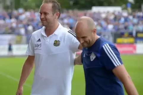 Treffen sich am Samstag wieder: FKP-Trainer Patrick Fischer (rechts) und FCS-Coach Dirk Lottner, dessen Team nach Siegen gegen J