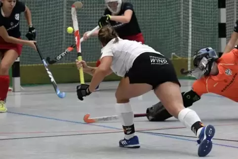 TG-Stürmerin Kim Lauer, hier im Heimspiel gegen den Rüsselsheimer RK II, traf in Bad Kreuznach fünfmal.
