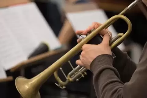 Das Orchester konzertiert zugusnten der Lebenshilfe.