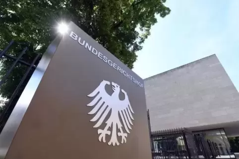 Der Bundesgerichtshof in Karlsruhe entscheidet heute darüber, ob das Urteil gegen die JVA-Beamten aufgehoben wird.