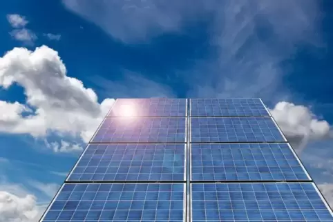 Stromerzeugung über Solarmodule: Rheinland-Pfalz landet laut einer Studie zum Fortschritt der Energiewende im Mittelfeld. Deutli