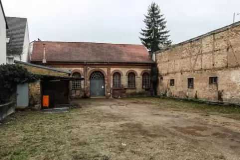 Rund 1000 Quadratmeter ist allein das Gelände der Alten Turnhalle groß. Sie wird abgerissen.