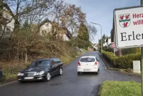 Anwohner der K9 fordern eine Verkehrsentlastung.