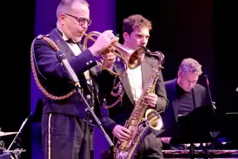 Starker Auftritt: Ernie Hammes, David Ascani und Michael Lakatos bei „Jazzbühne meets NATO-Jazz“.