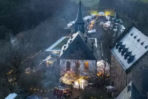 Blick auf die Burg am Wochenende.