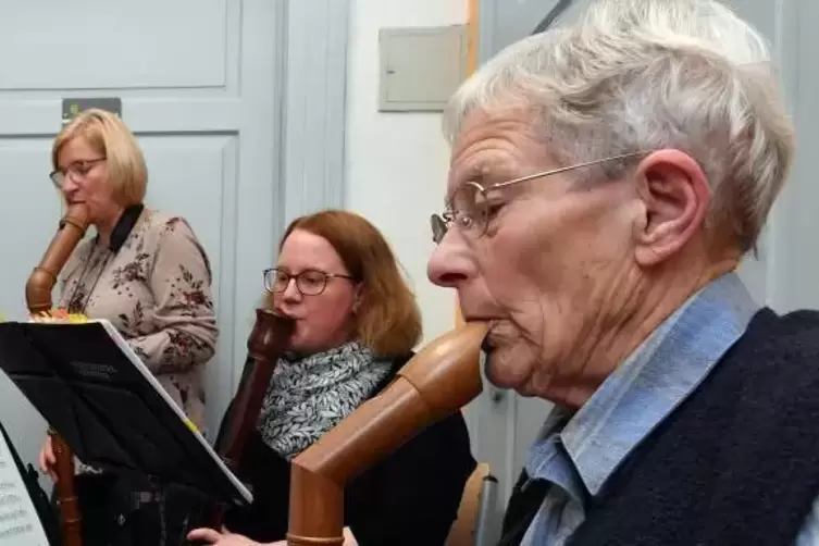 Haardt: Treppenhauskonzert des Fl&ouml;tenkreises.