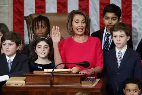 Nancy Pelosi will sich in Madrid beim Weltklimagipfel als Anführerin einer zweiten US-Delegation auch für die Rechte der jungen 