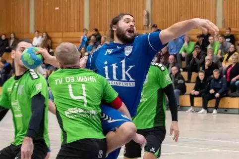 Drei Wörther gegen Sebastian Latzko.